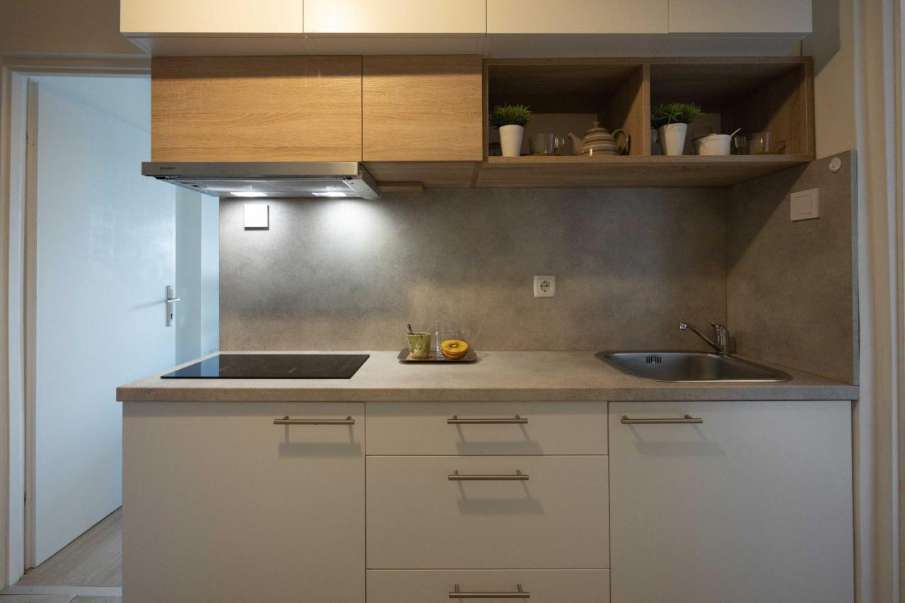 شقة Bright And Modern Studio Near City Center زغرب المظهر الخارجي الصورة